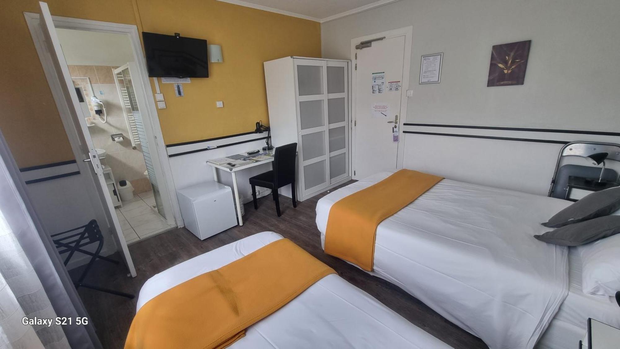 Hotel Du Tricastin 피에르랏트 외부 사진
